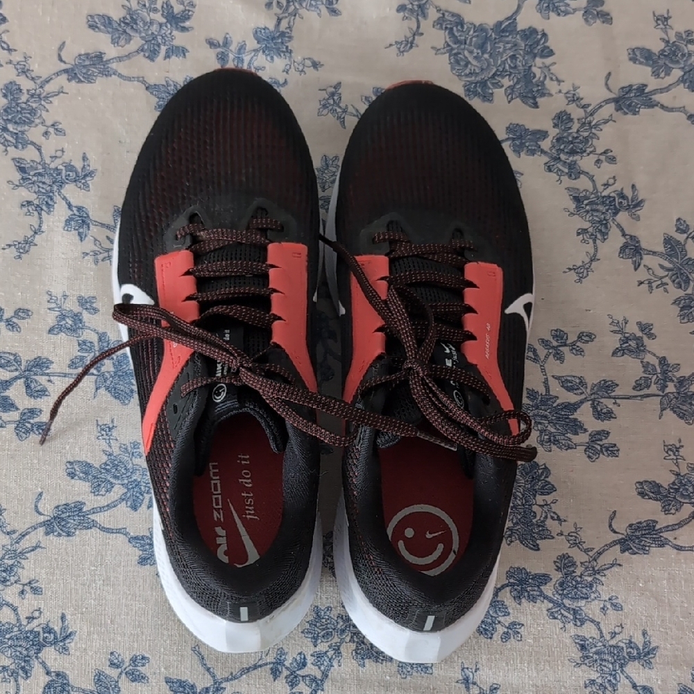 Nike Pegasus 40 Men's Running Shoe Size 8.5